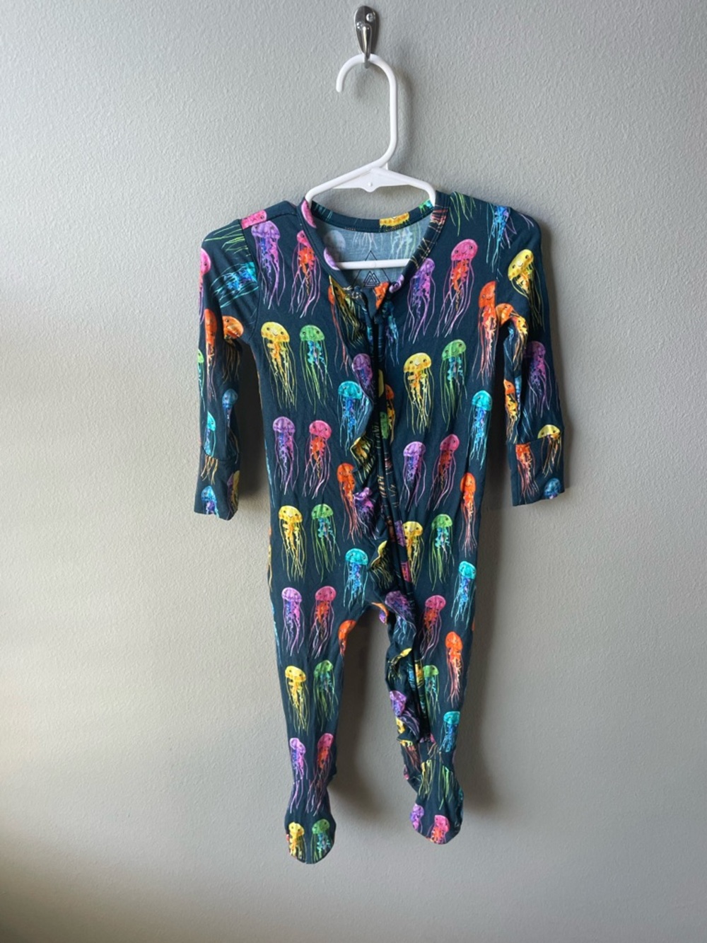 Muse Threads Vibrant Colorful Jellyfish Bamboo Zippy with Zipper Ruffle
